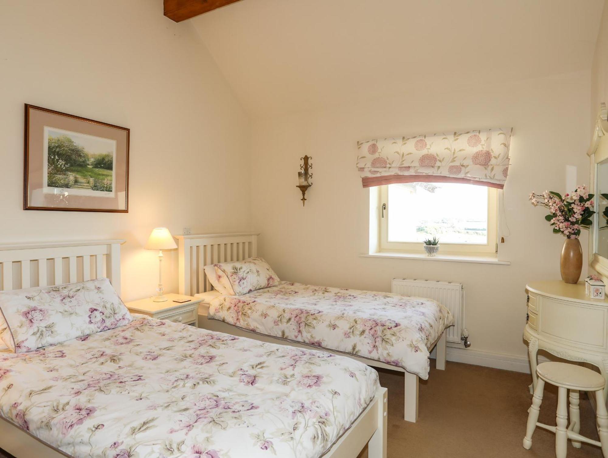 Villa Cosy Barn Dwyran Exterior foto