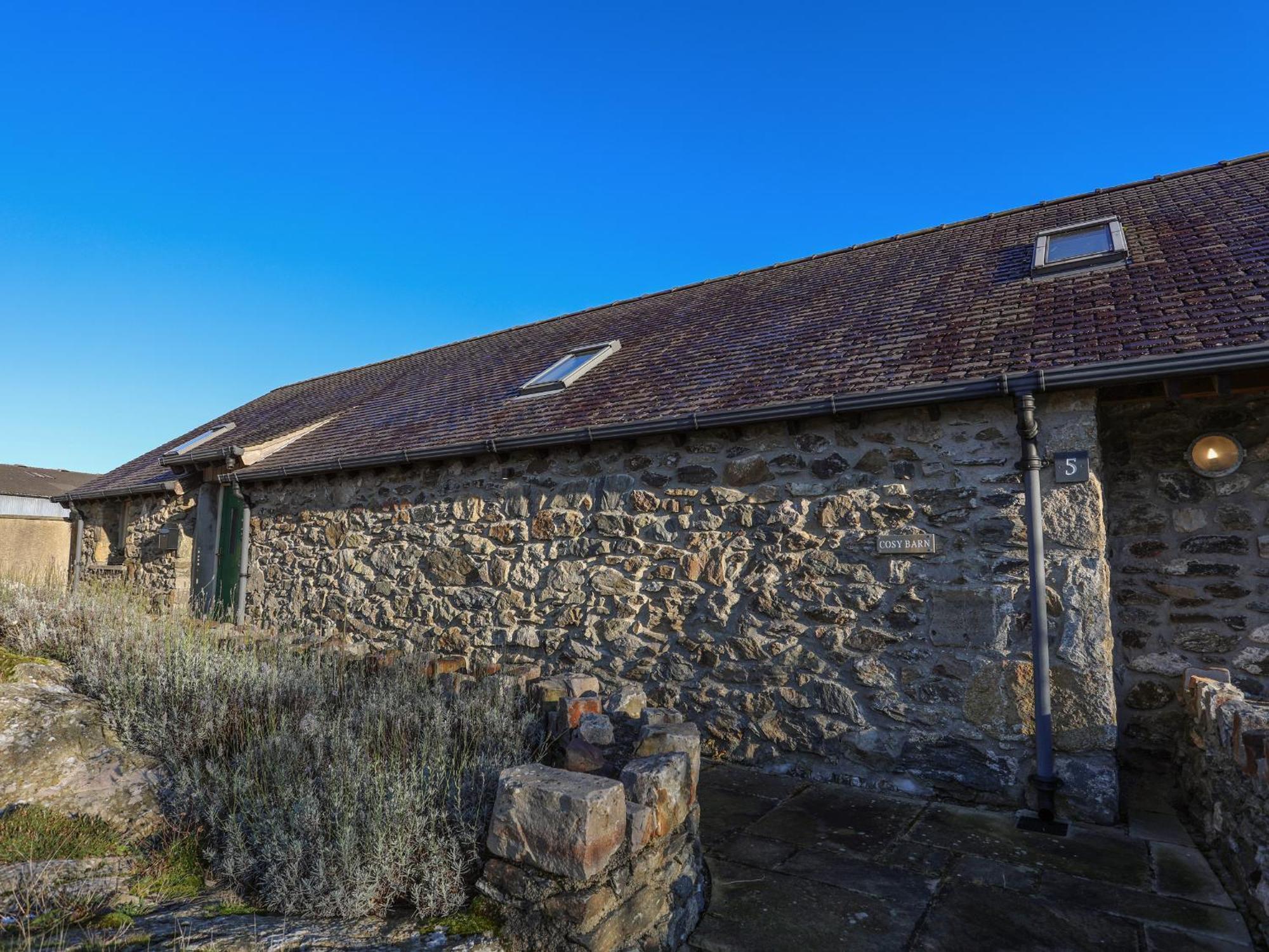 Villa Cosy Barn Dwyran Exterior foto