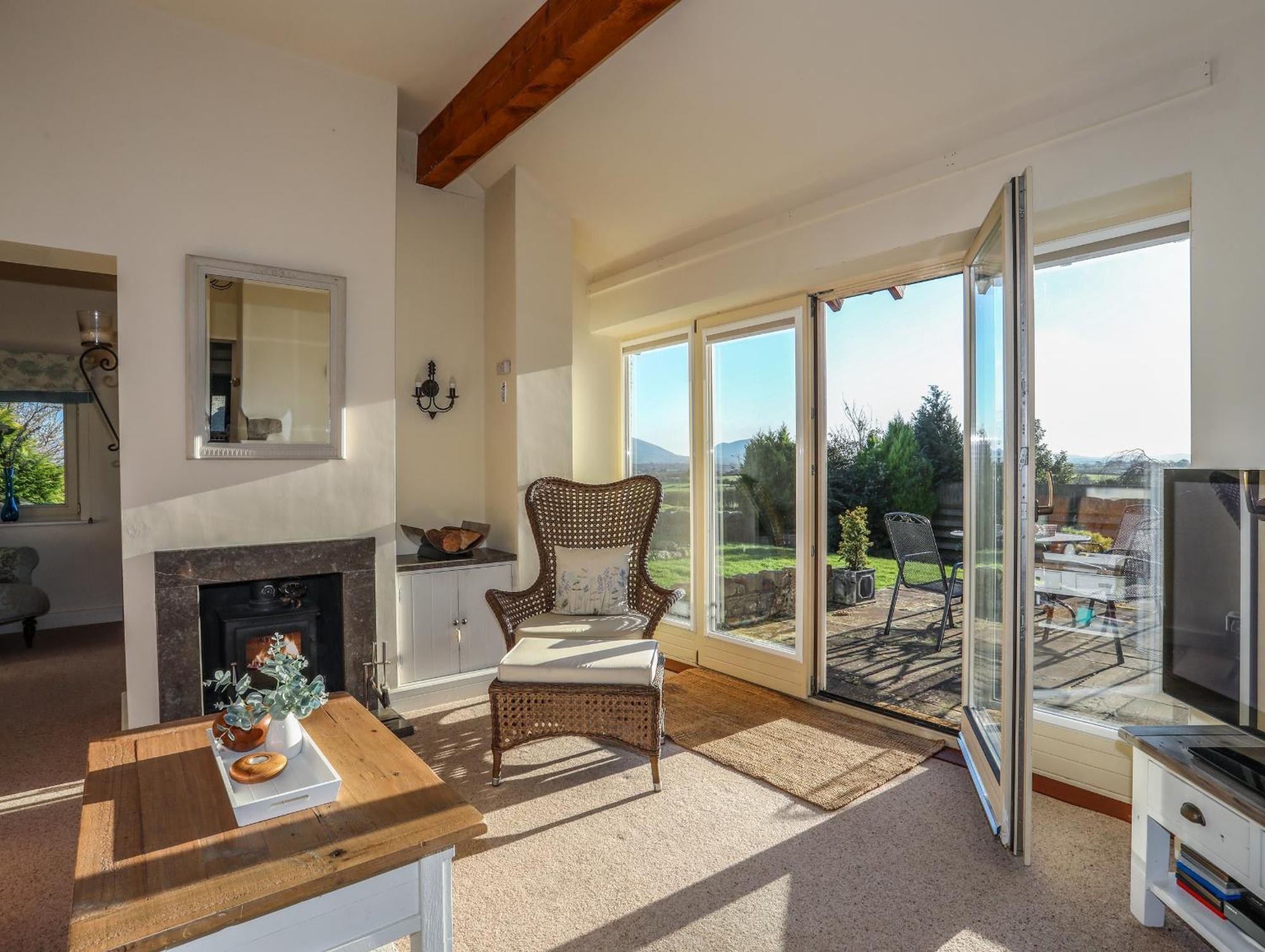 Villa Cosy Barn Dwyran Exterior foto